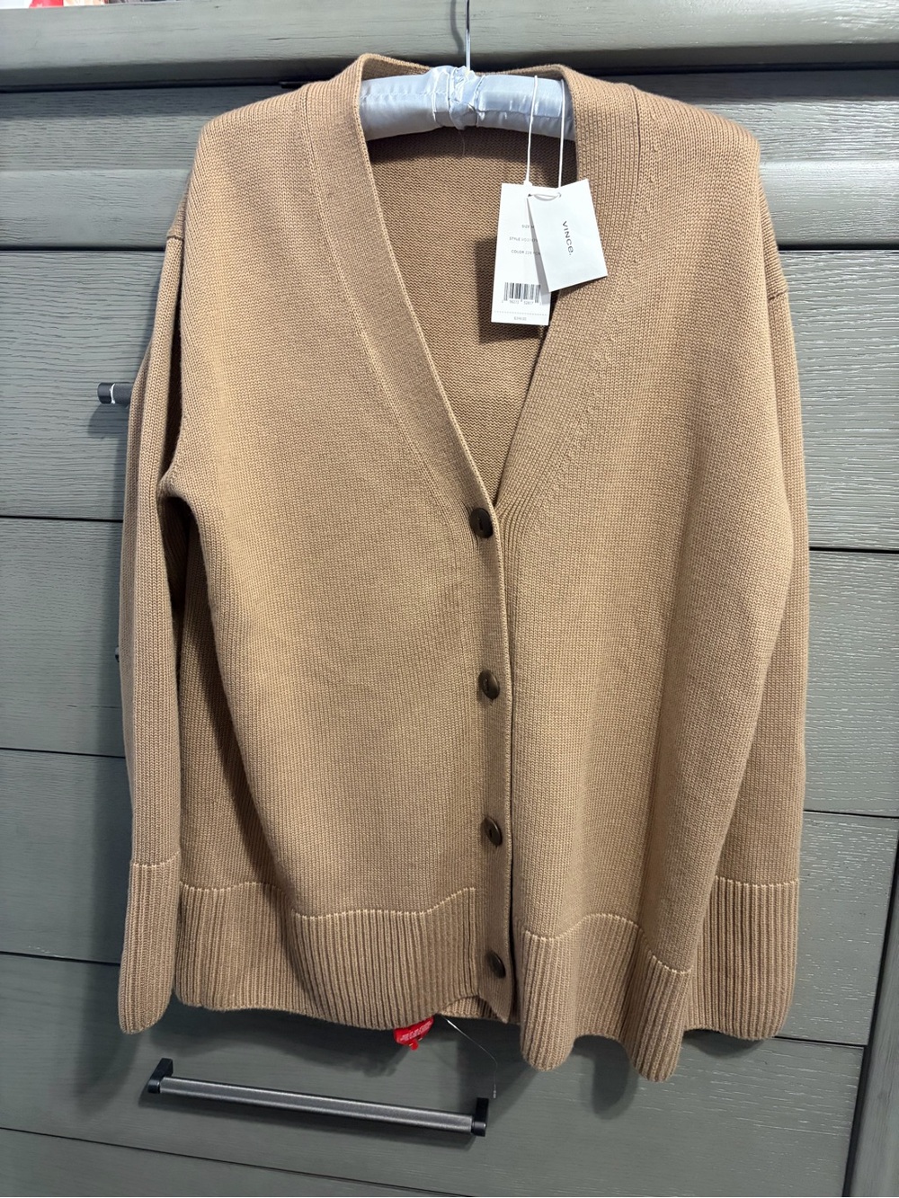 Vince Camel-Tone Button Front V-Neck Cardigan NWT size M wool / cashmere